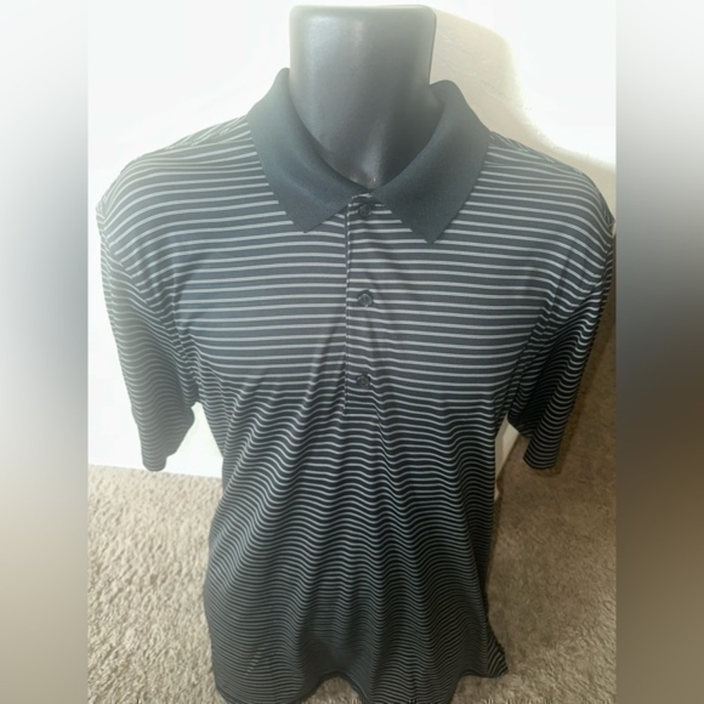 Men’s used Greg Norman collection polo golf shirt size L large black striped